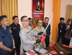 Dua Kasus Menonjol Diungkap Sepekan, Kapolresta Mataram Soroti Penganiayaan dan Konvoi Sajam