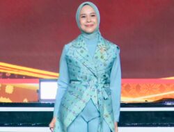 Songket Bidak Cukit Tampil Casual di Panggung Nasional