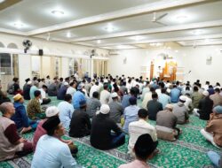 Dukung Program Polisi Bersama Masyarakat, Wakapolda NTB Gelar Subuh Keliling di Ampenan